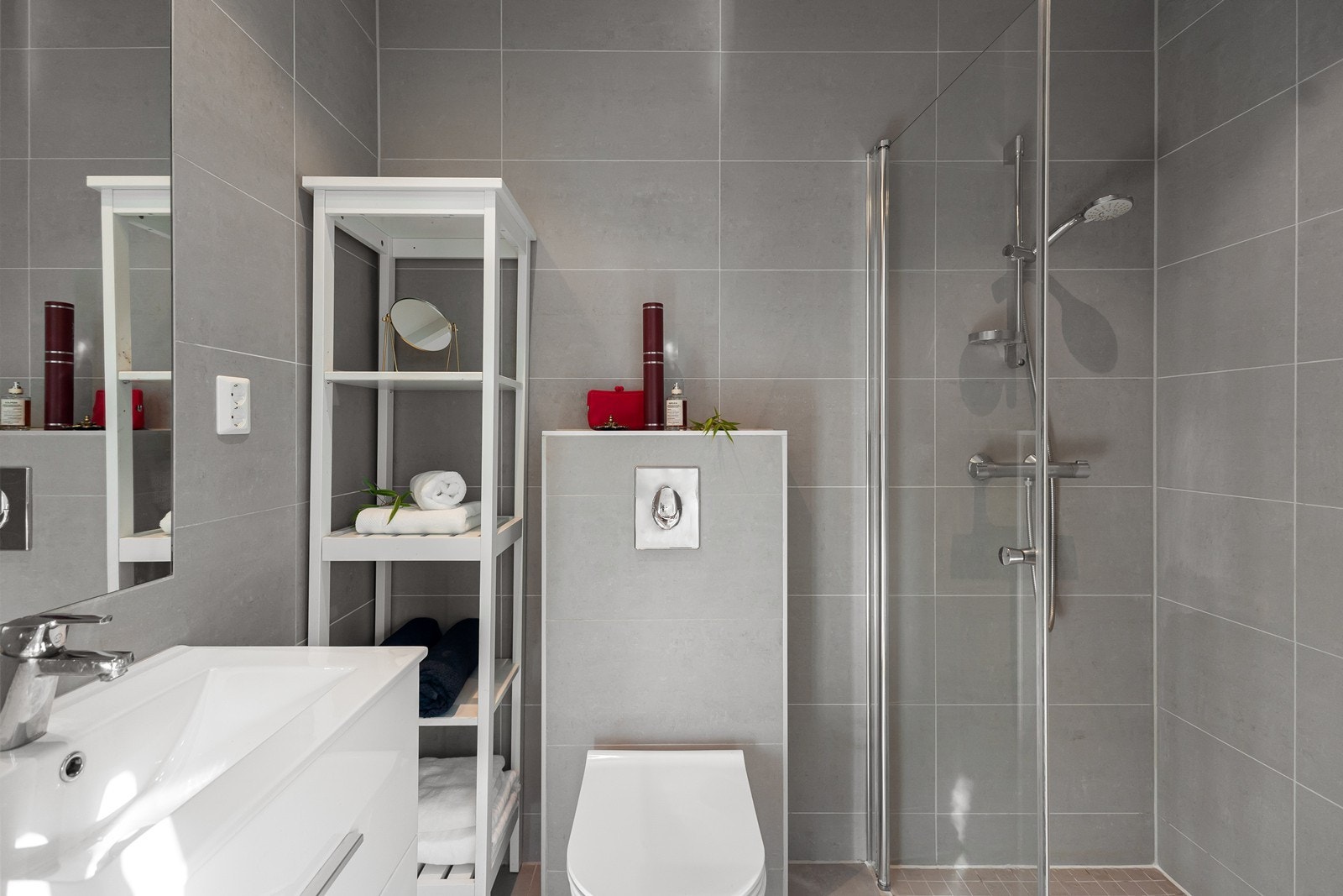 Eget bad tilhørende hovedsoverommet Galleribilde