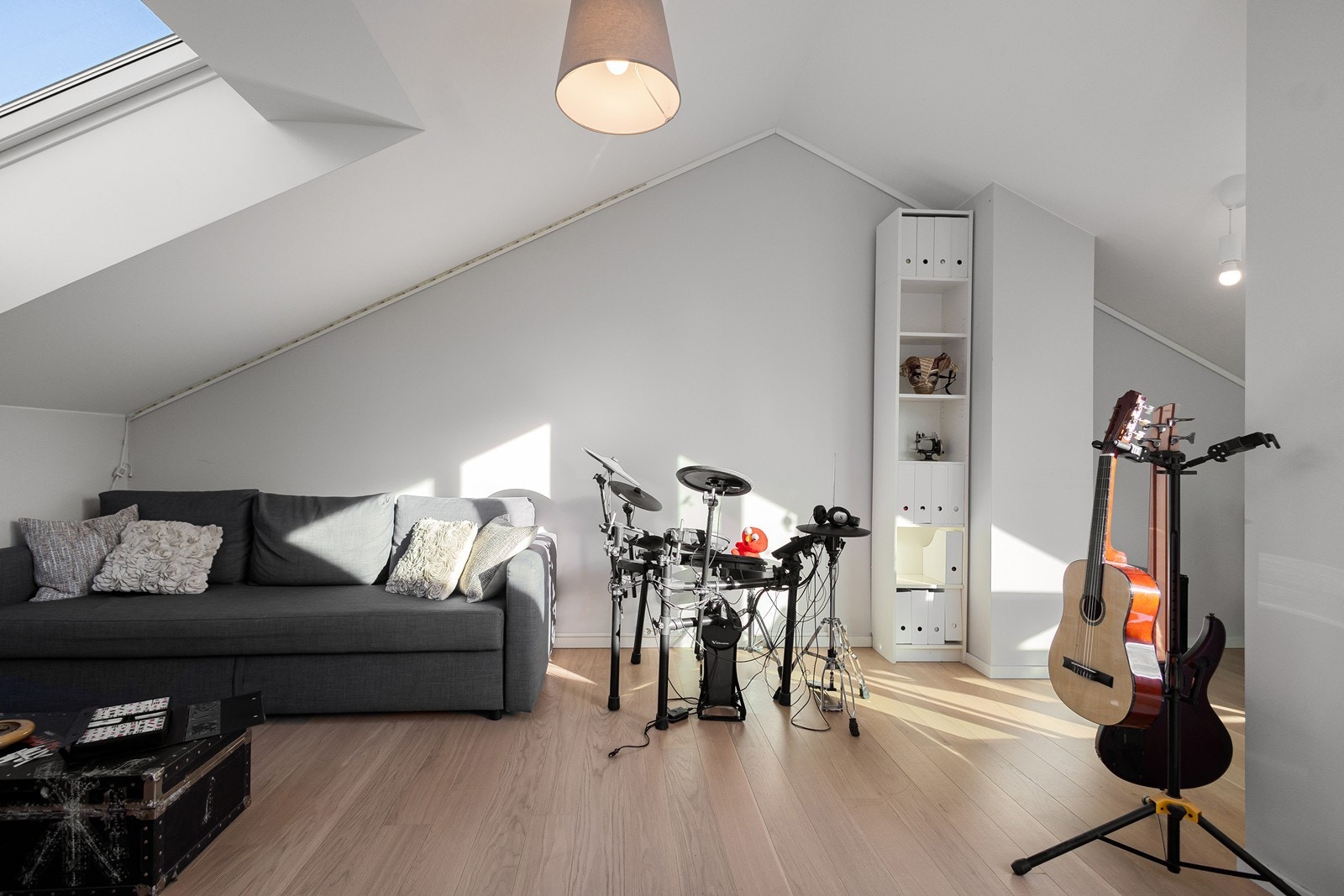 Flott stue nr. 2 / gjesteavdeling Galleribilde