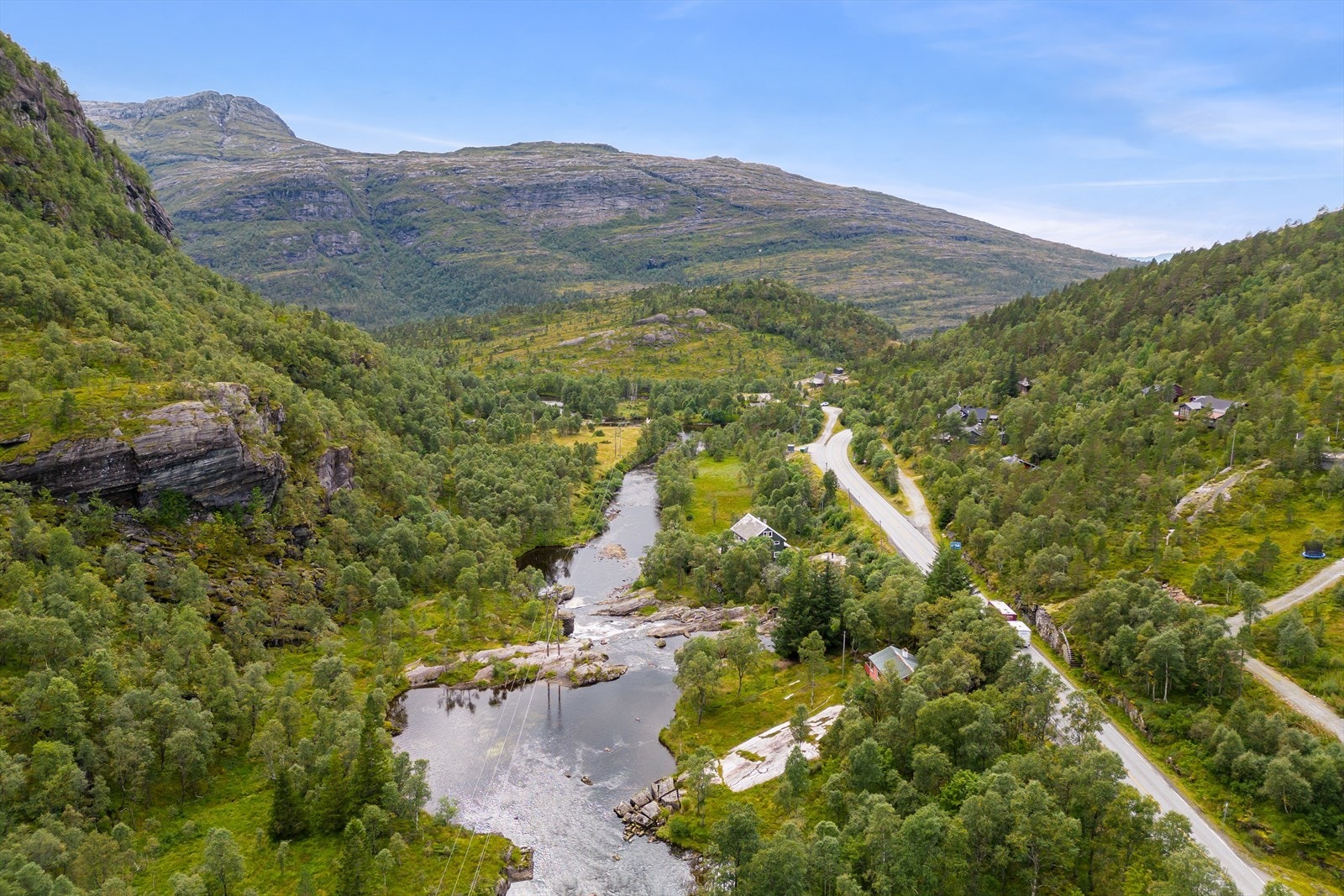 Enkelt tilkomst fra offentlig veg. Galleribilde