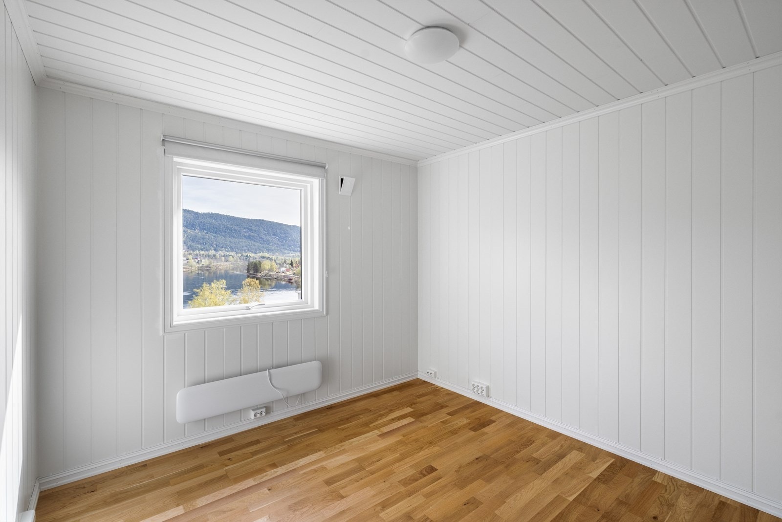 Boligen har tre lyse og gode soverom. Galleribilde