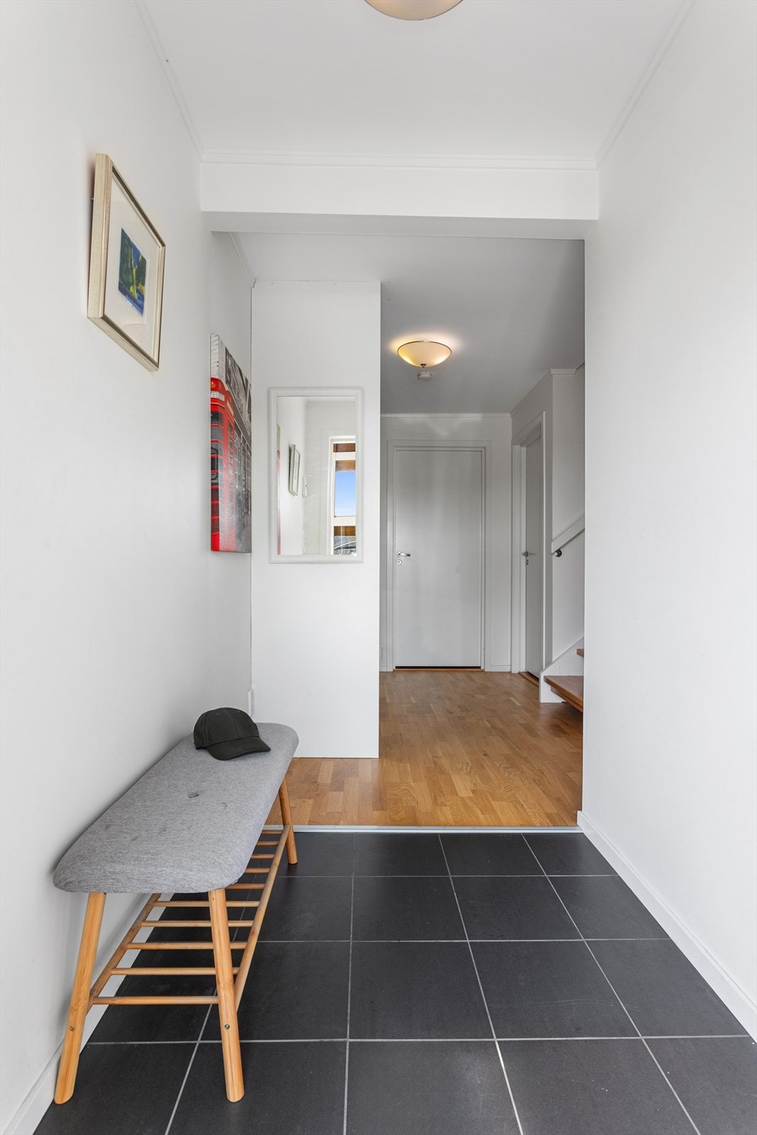 Entrè. Velkommen inn! Galleribilde