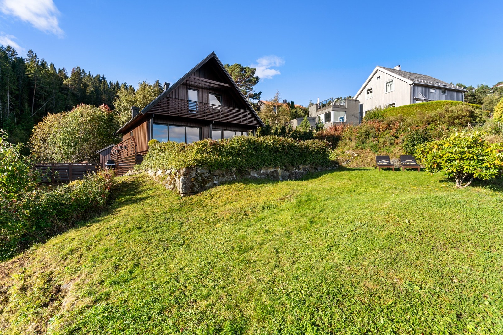 Fra boligen er det kun 10 min kjøring til Trondheim sentrum. Galleribilde