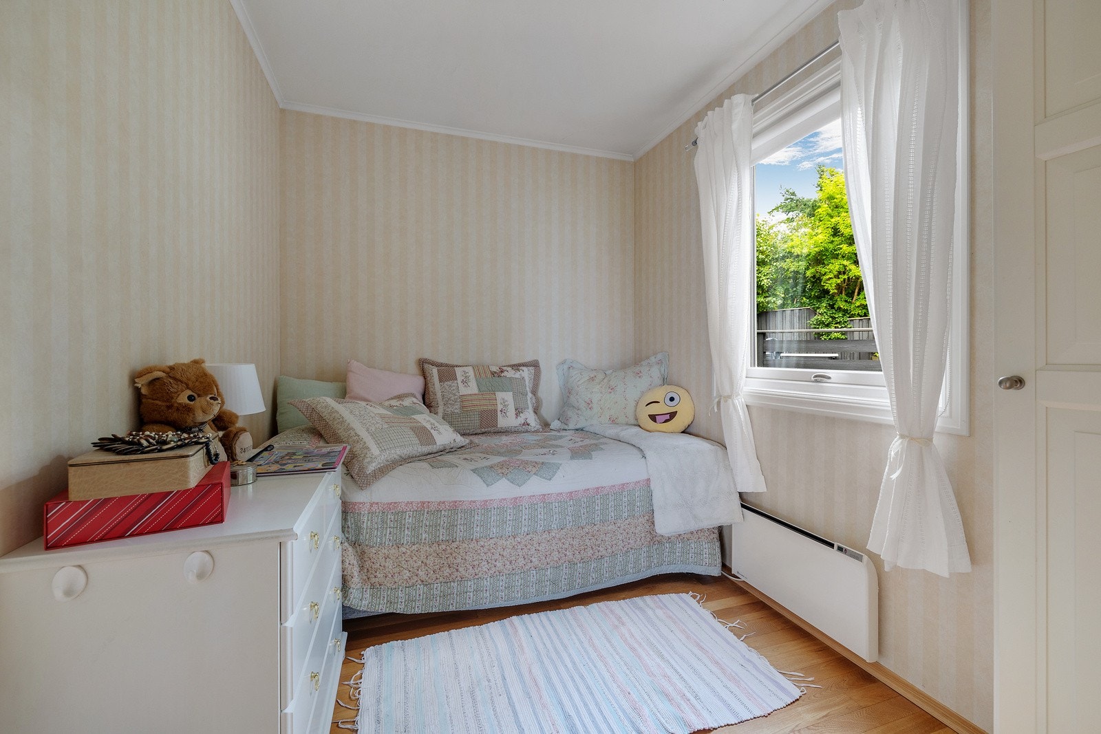 Soverommene passer utmerket som gjesterom, garderobe eller kontor etter behov. Galleribilde