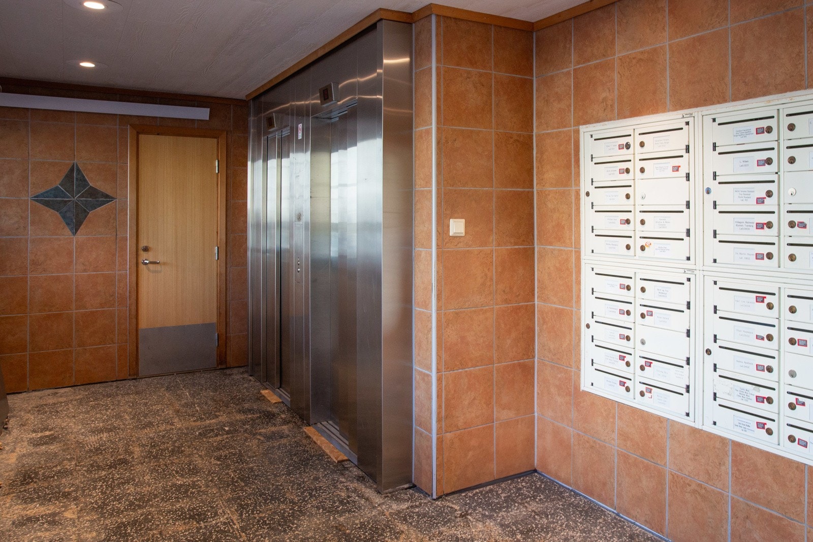 Trappefri adkomst via heis. Galleribilde