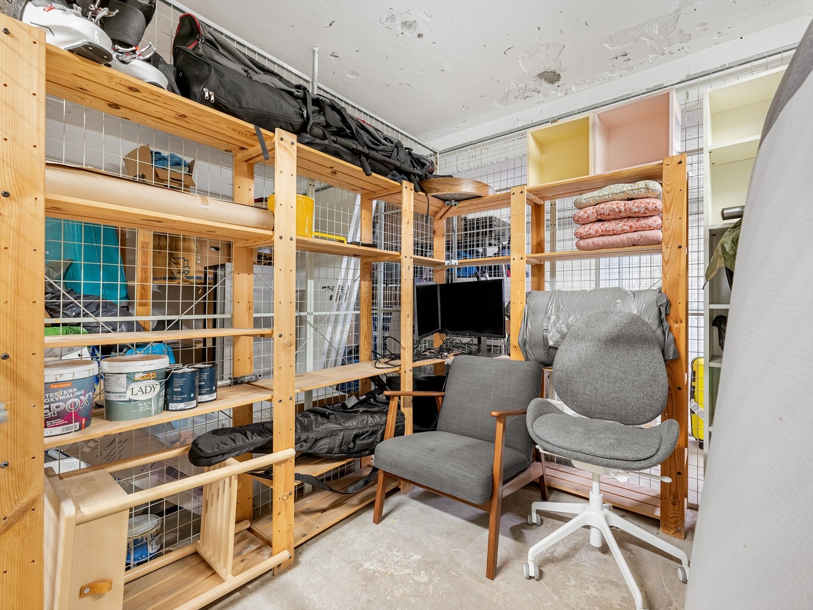 I tillegg til loftsboden, disponerer også leiligheten denne kjellerbod på 5 m2. Galleribilde