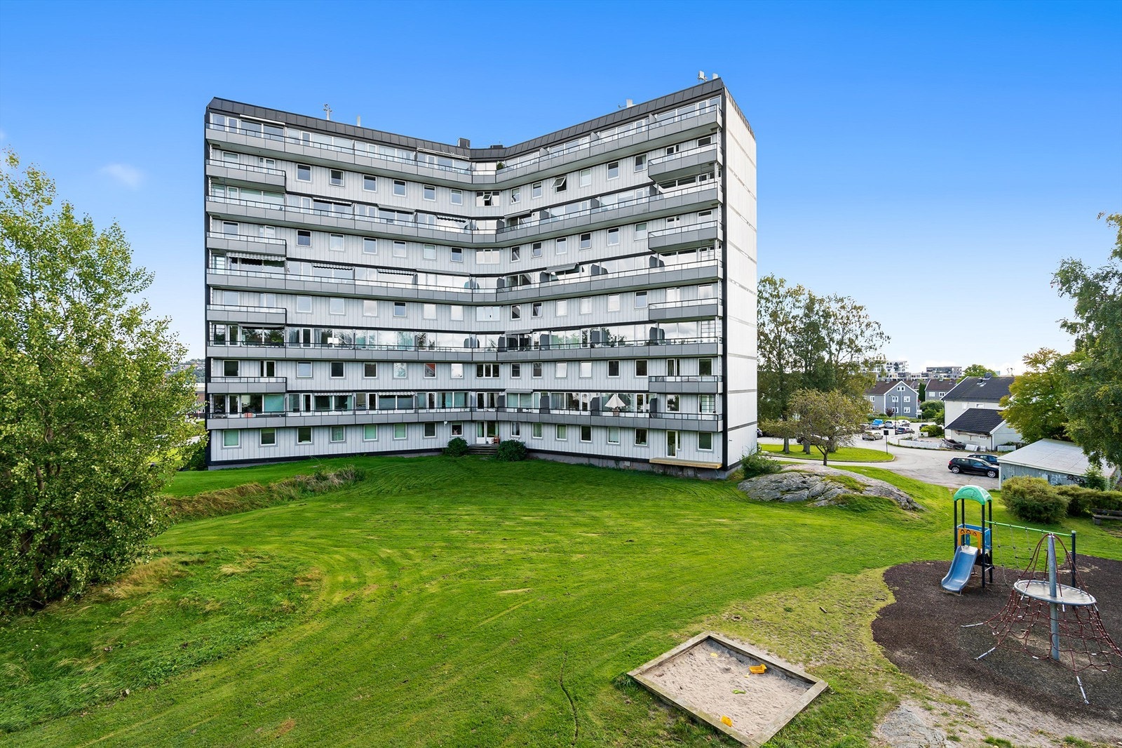 Velkommen til Johan Øydegardsvei 81 - flott 3 roms andelsleilighet over 2 plan, 3 og 4 etg. Galleribilde