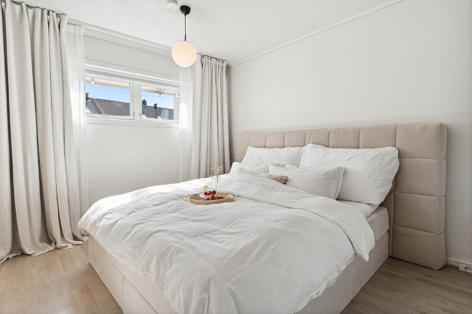 Soverommet er stort og romslig Galleribilde