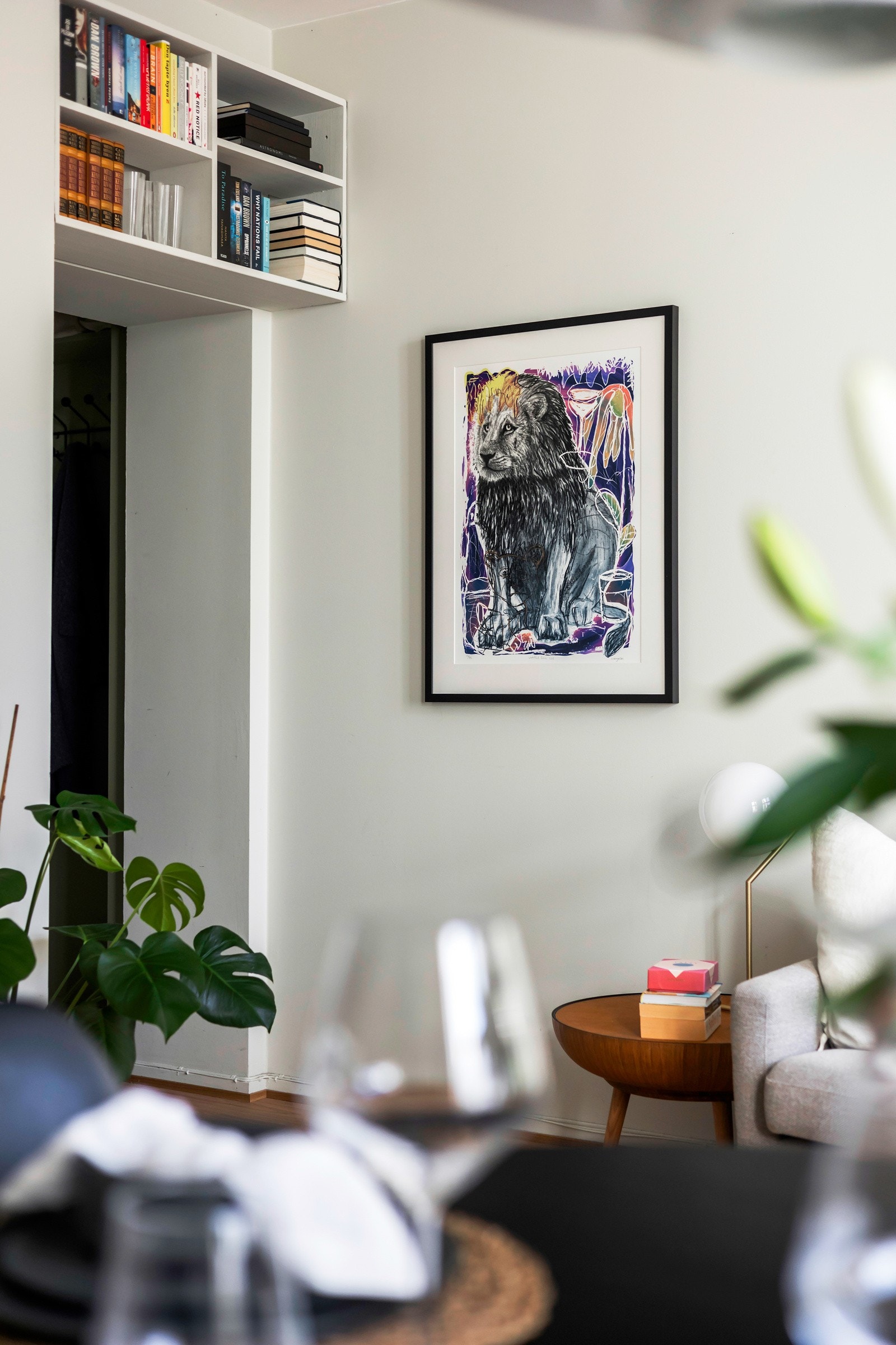 Veggene er slette og lysmalte Galleribilde