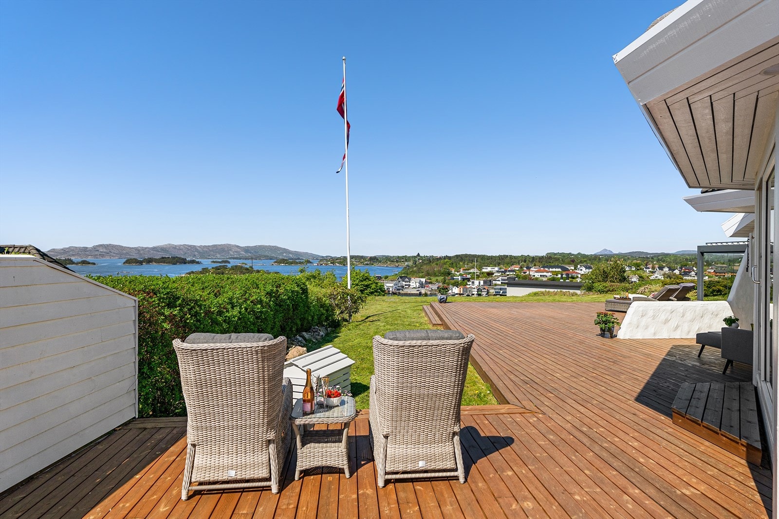 Lett å trives her. Galleribilde