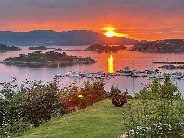 Solen kan nytes helt til solnedgang! Galleribilde