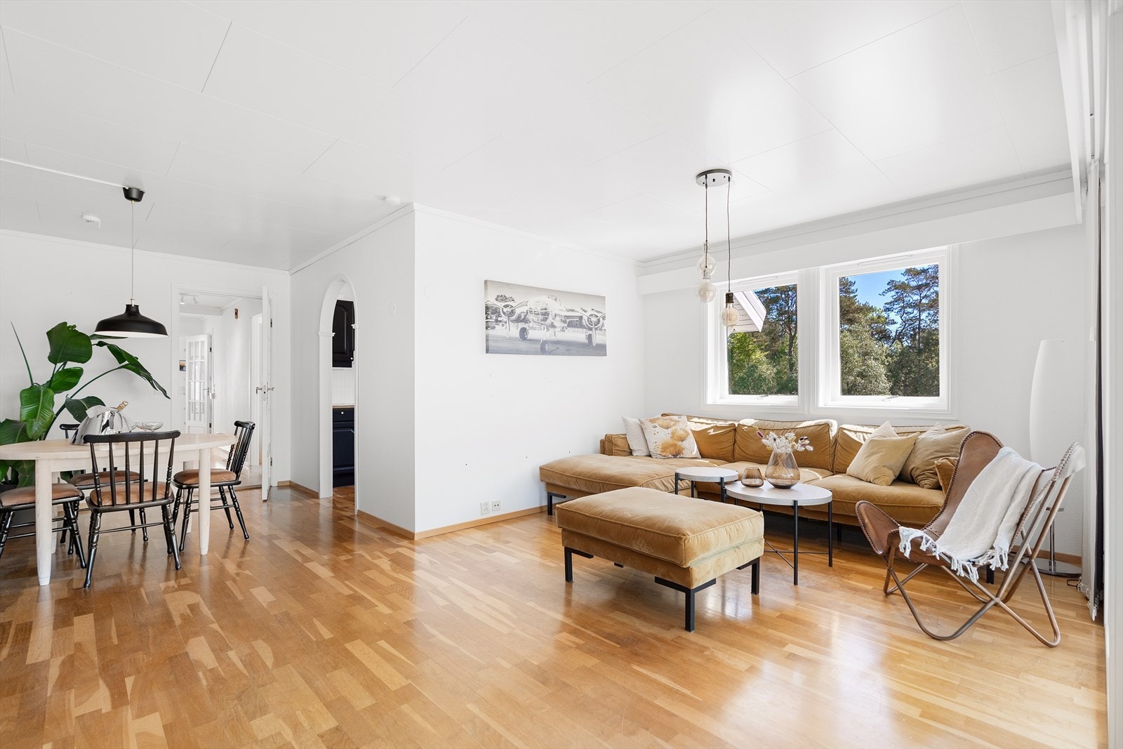 Koselig stue med god plass Galleribilde