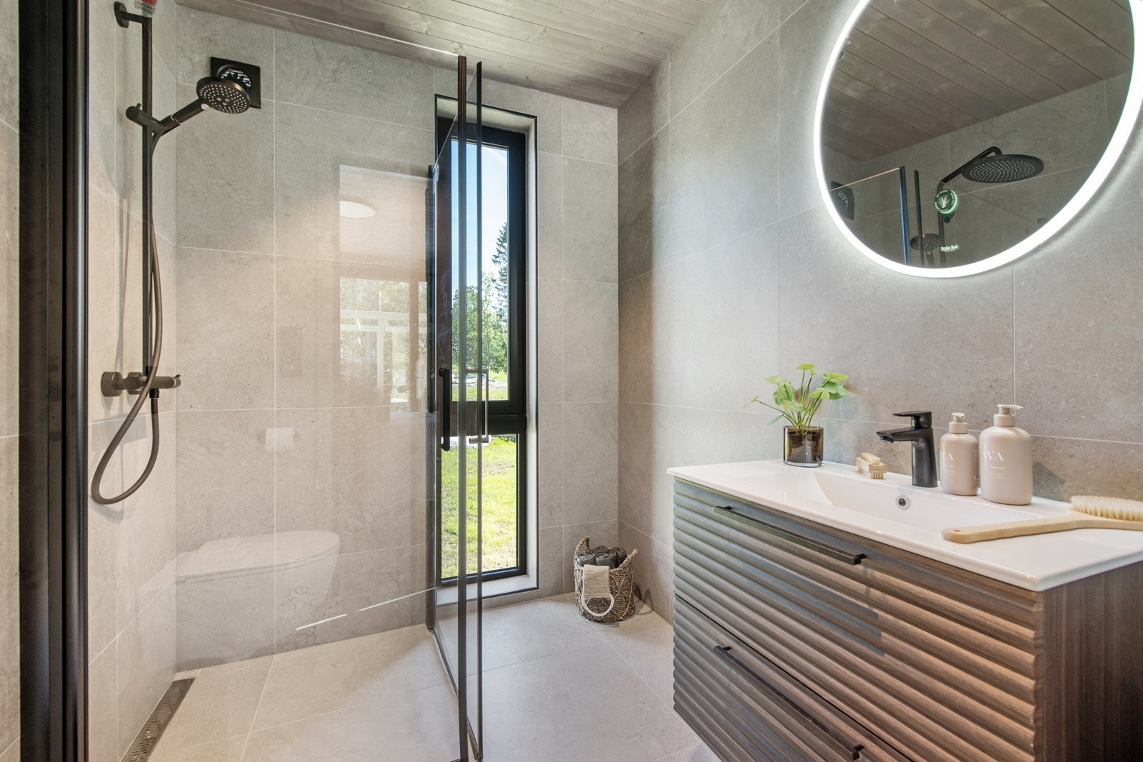 Dette badet er i tilknytning til hovedsoverommet Galleribilde