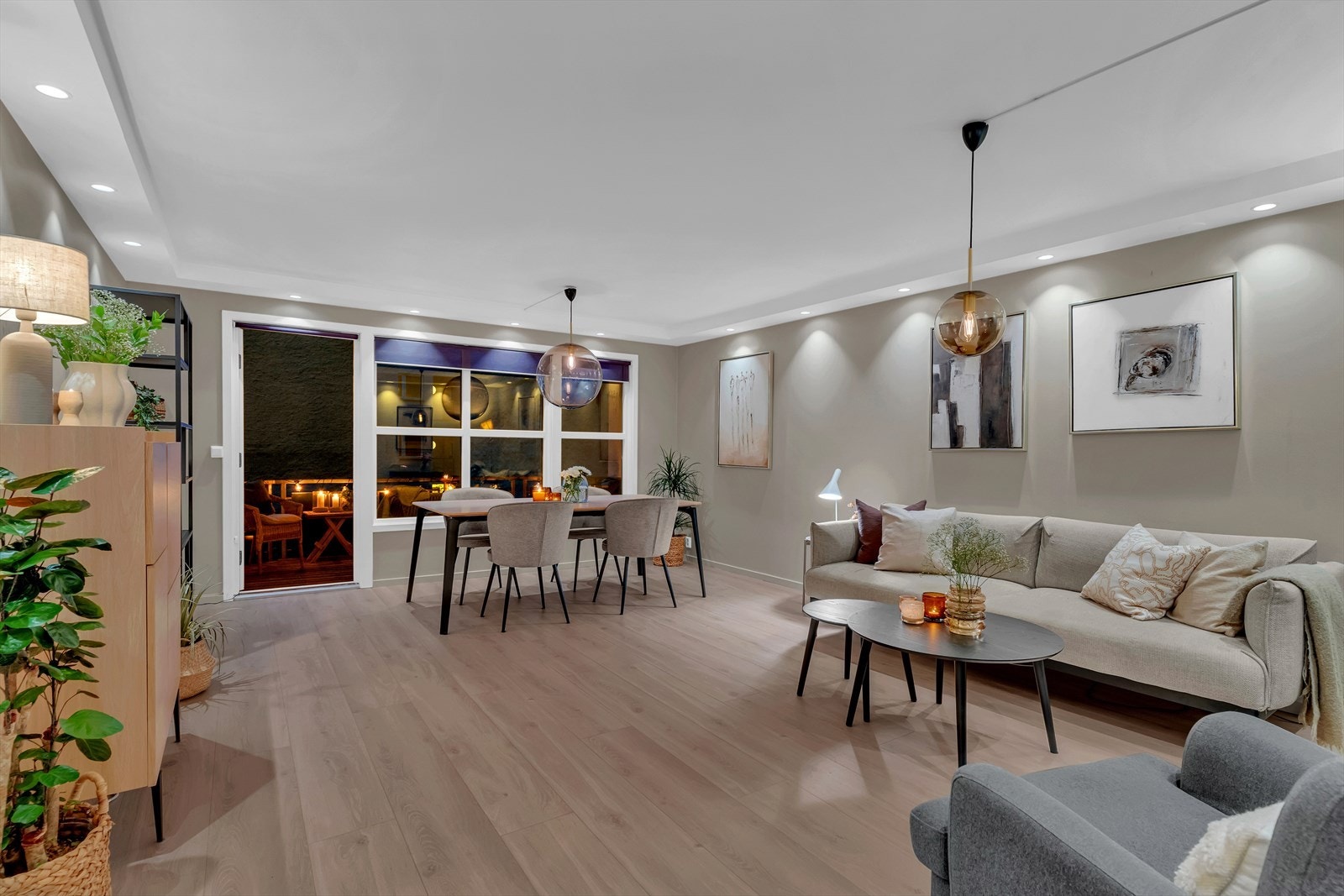 Leiligheten har en fin planløsning med flere rom av god størrelse. Galleribilde