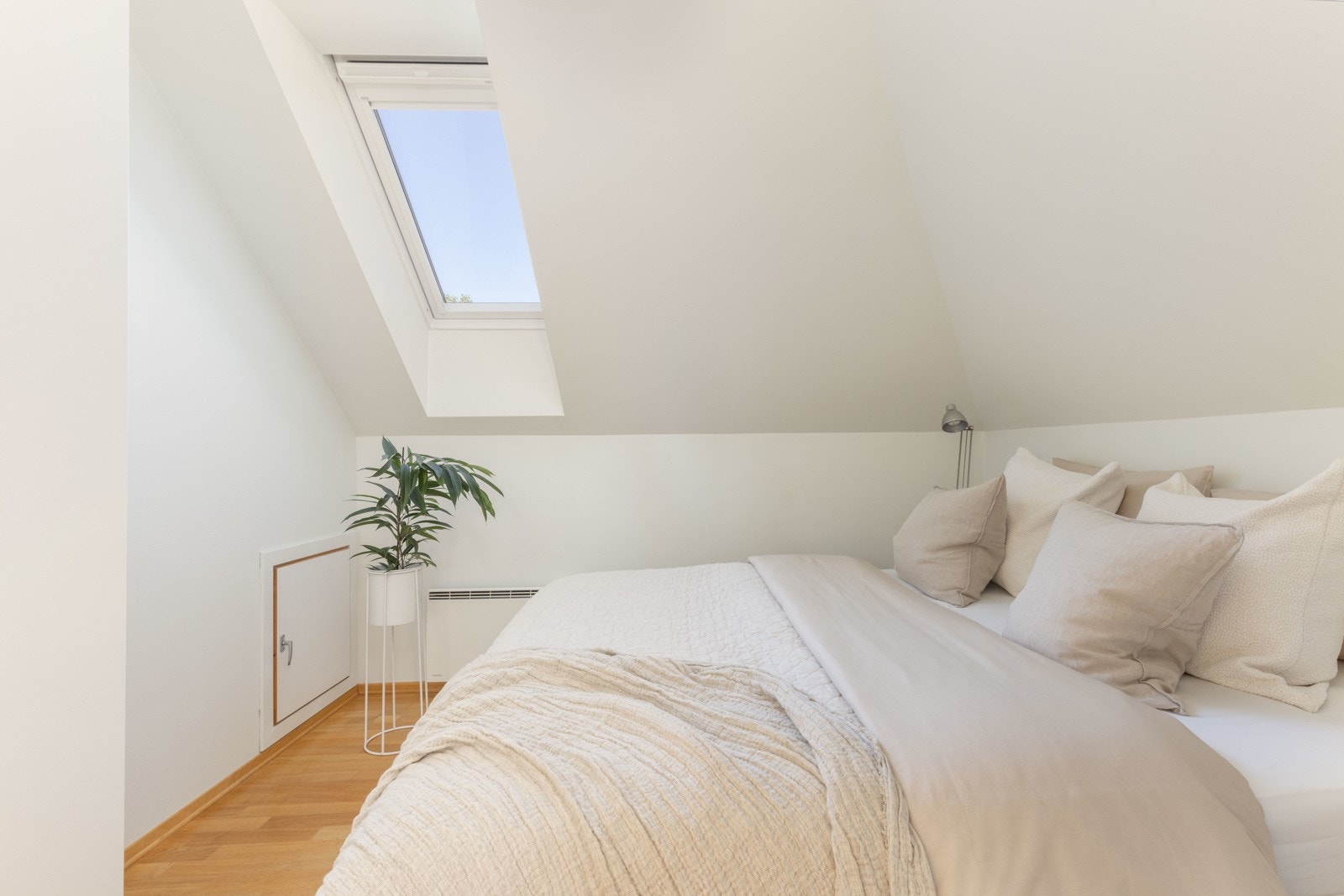 Hovedsoverommet har god plass til ønsket sengestørrelse. Galleribilde