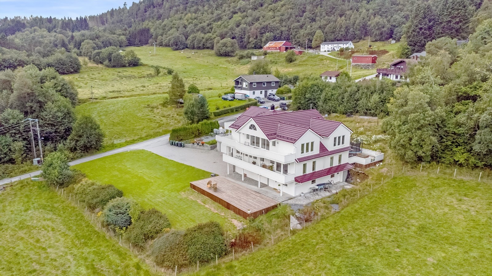 Velkommen til Trøaveien 3! Galleribilde