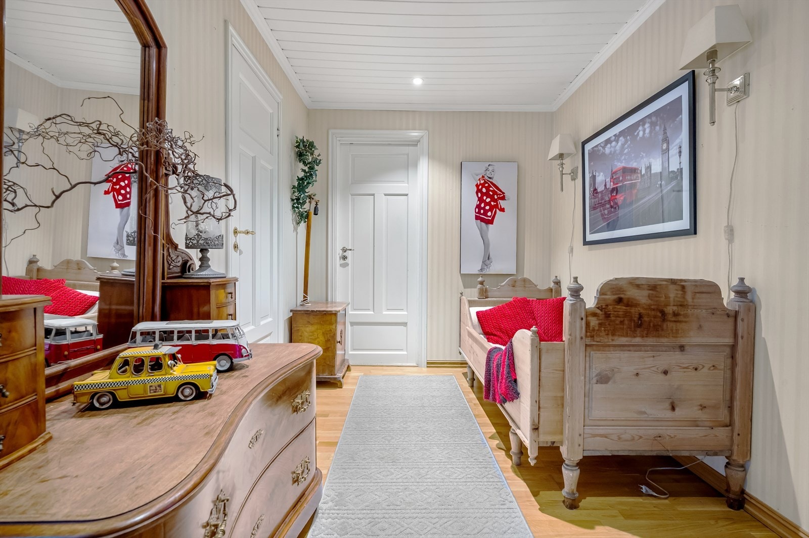 Gang i 2.etasje. Galleribilde