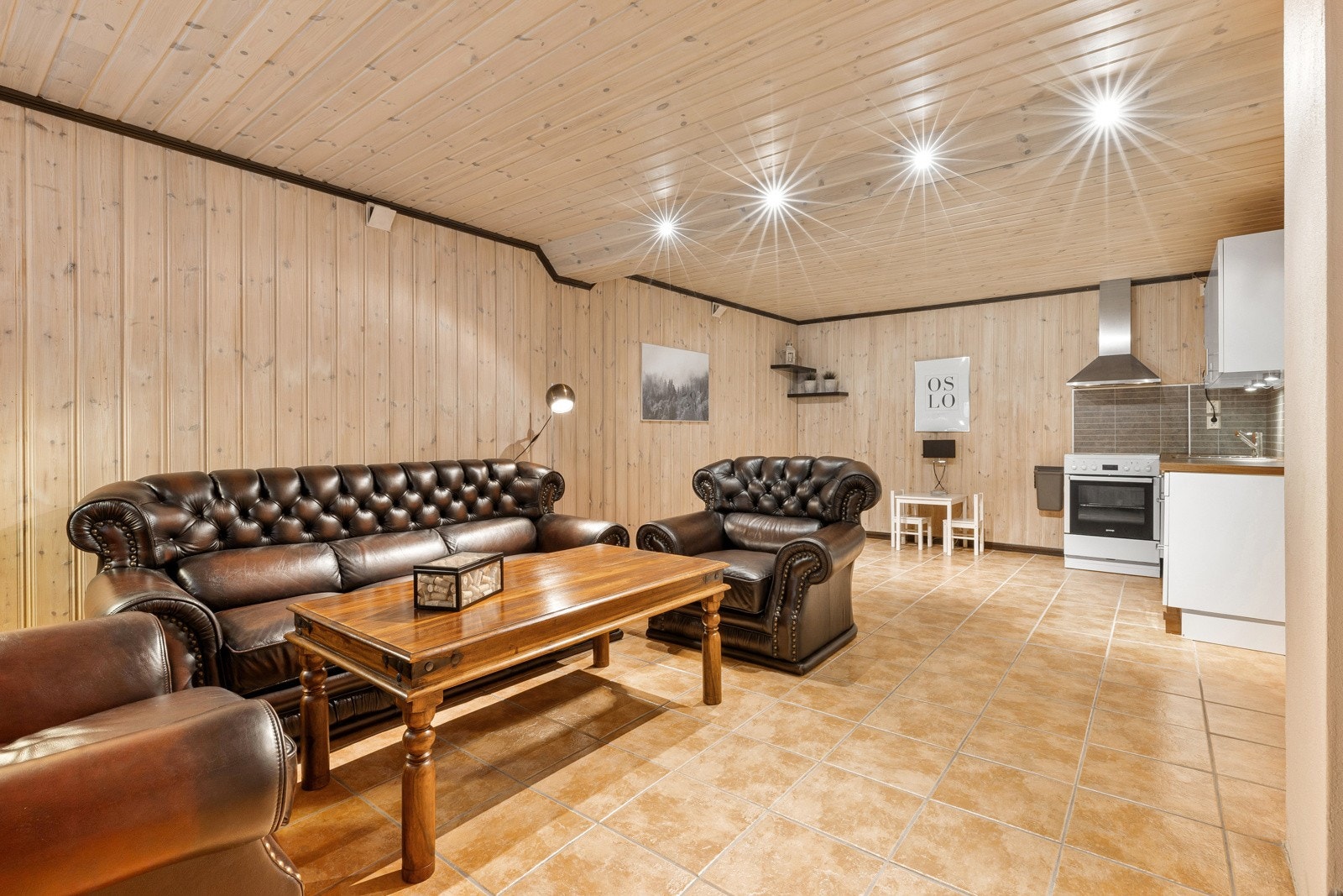 Kjellerstue - varme i gulv Galleribilde