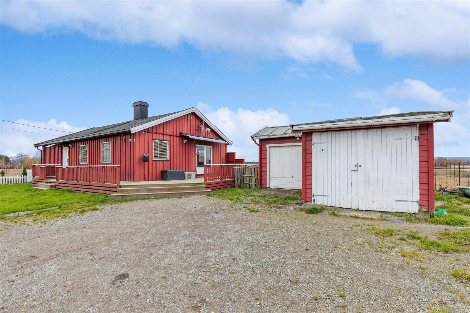 Åpen beliggenhet med utsikt til landskapet! Galleribilde