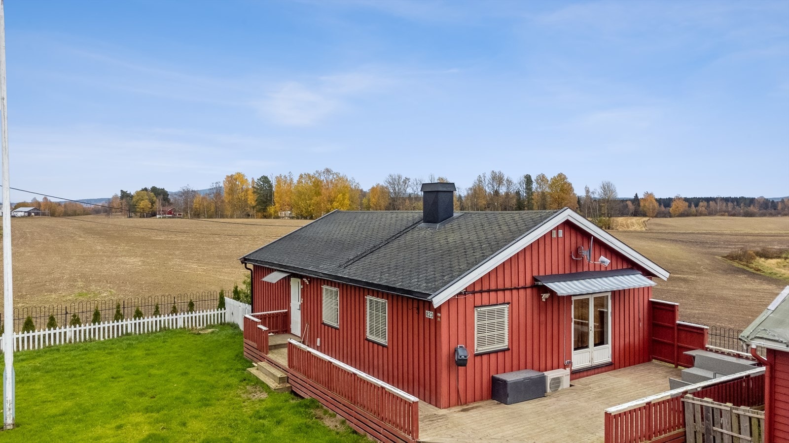 Hyggelig enebolig med alle boligrom på en flate! Galleribilde