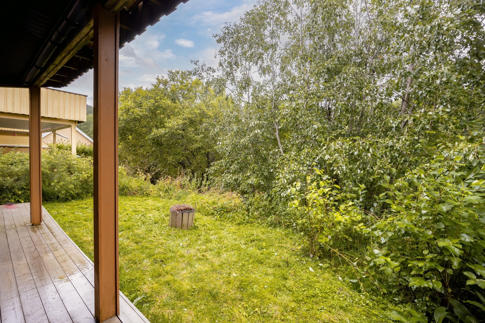 Flott plenområde utenfor leiligheten. Galleribilde