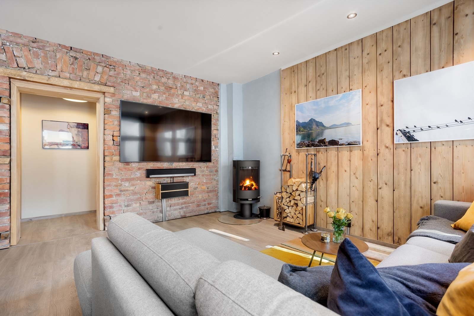 Taket er også foret ned og isolert. Galleribilde