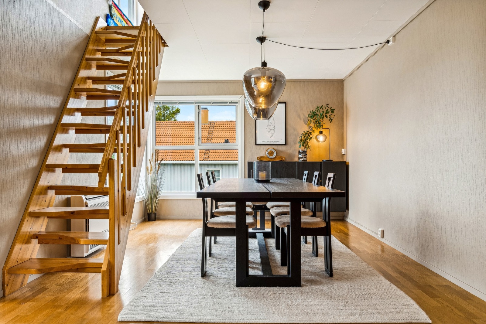 Spisestue med tilgang til utsiktstårn! Galleribilde