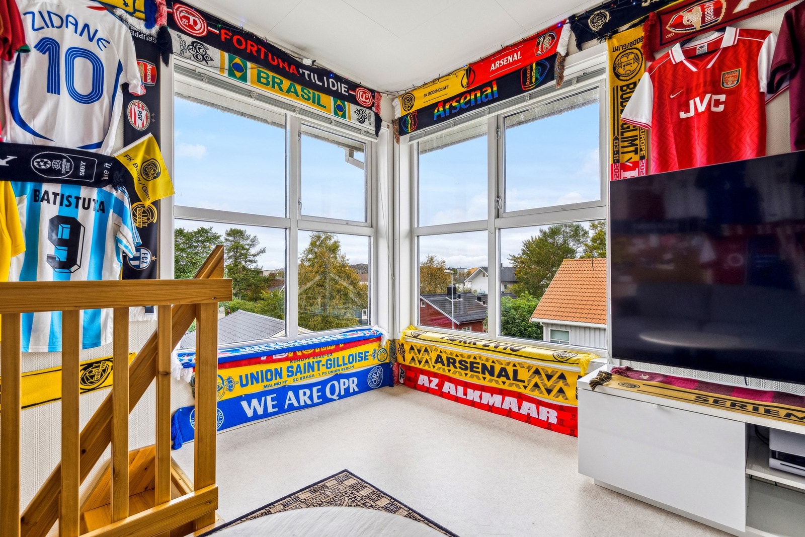 Utsiktstårn - perfekt sted å ha tv-stua! Galleribilde