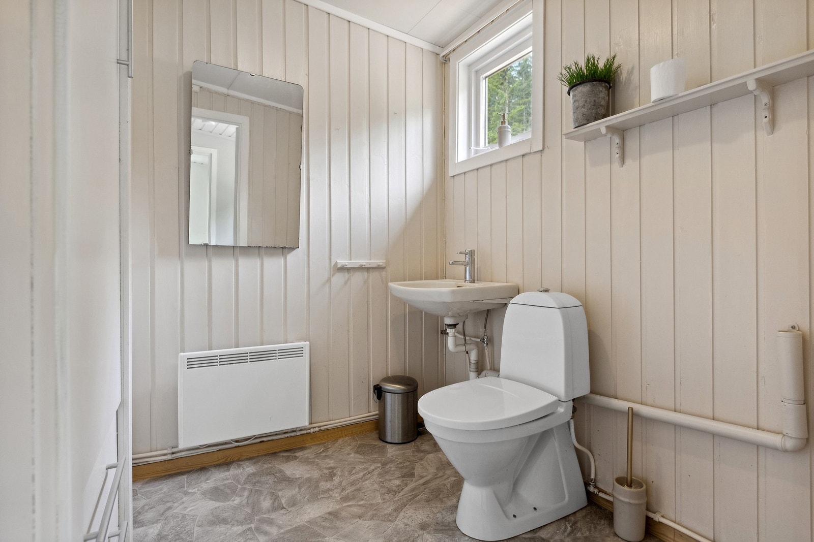 Toalettrom Galleribilde