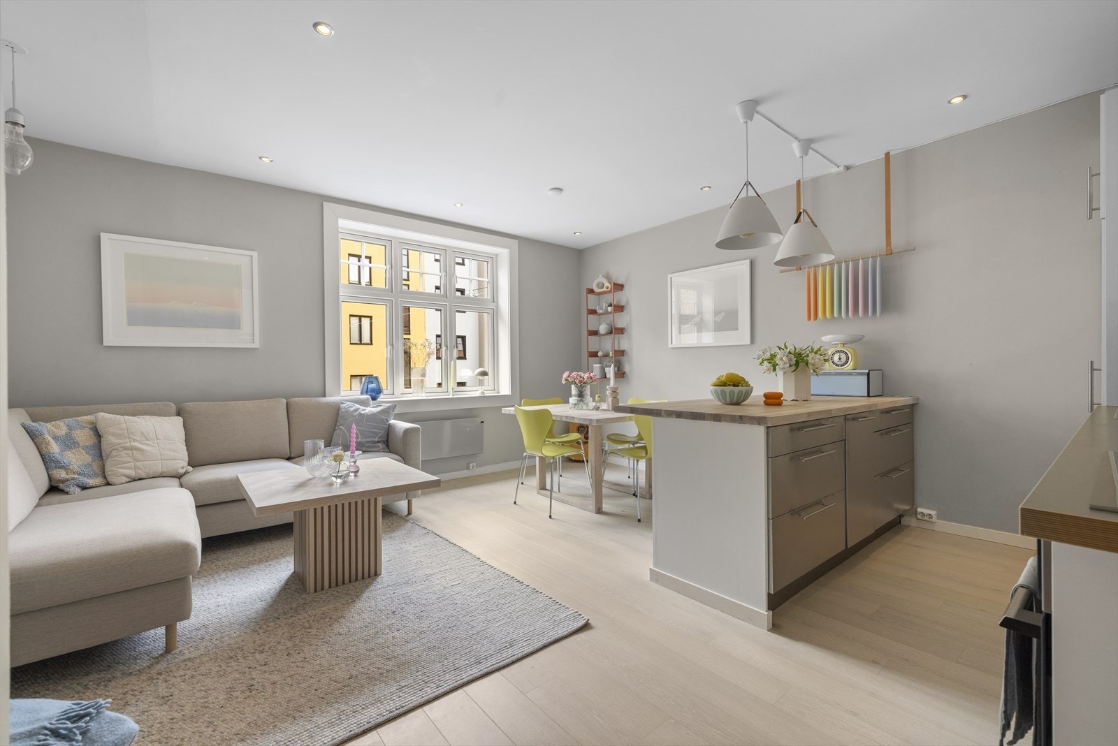 Velkommen til Marcus Thranes gate 18! v/ Sarah Aamodt - Sem og Johnsen. Galleribilde