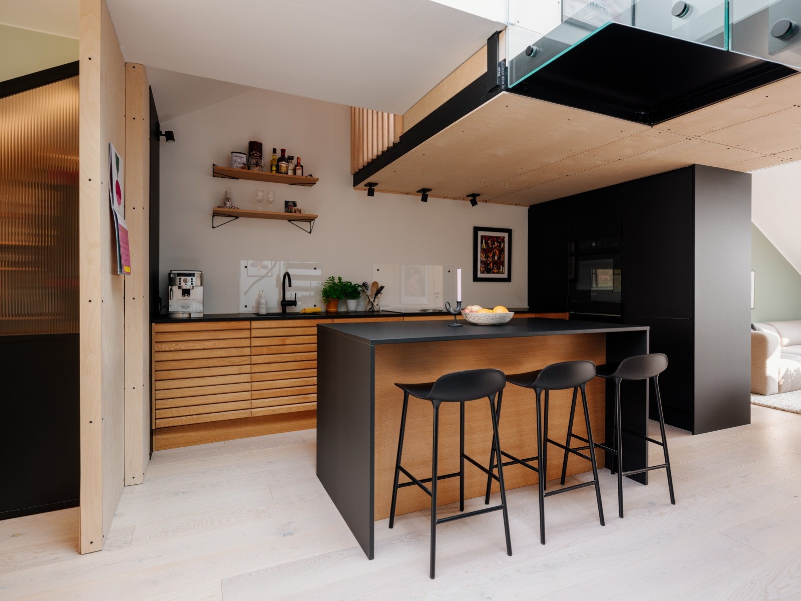 Praktisk og sosial barløsning - en hyggelig plass å spise frokost! Galleribilde