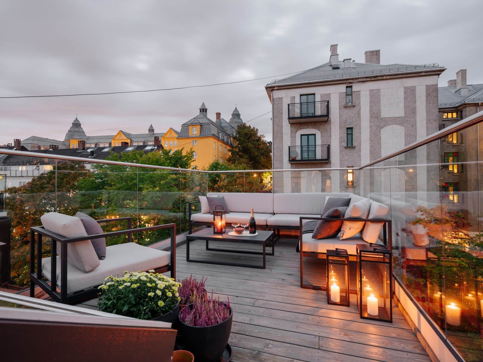 Her kan du nyte solrike dager fra morgen til kveld. Galleribilde