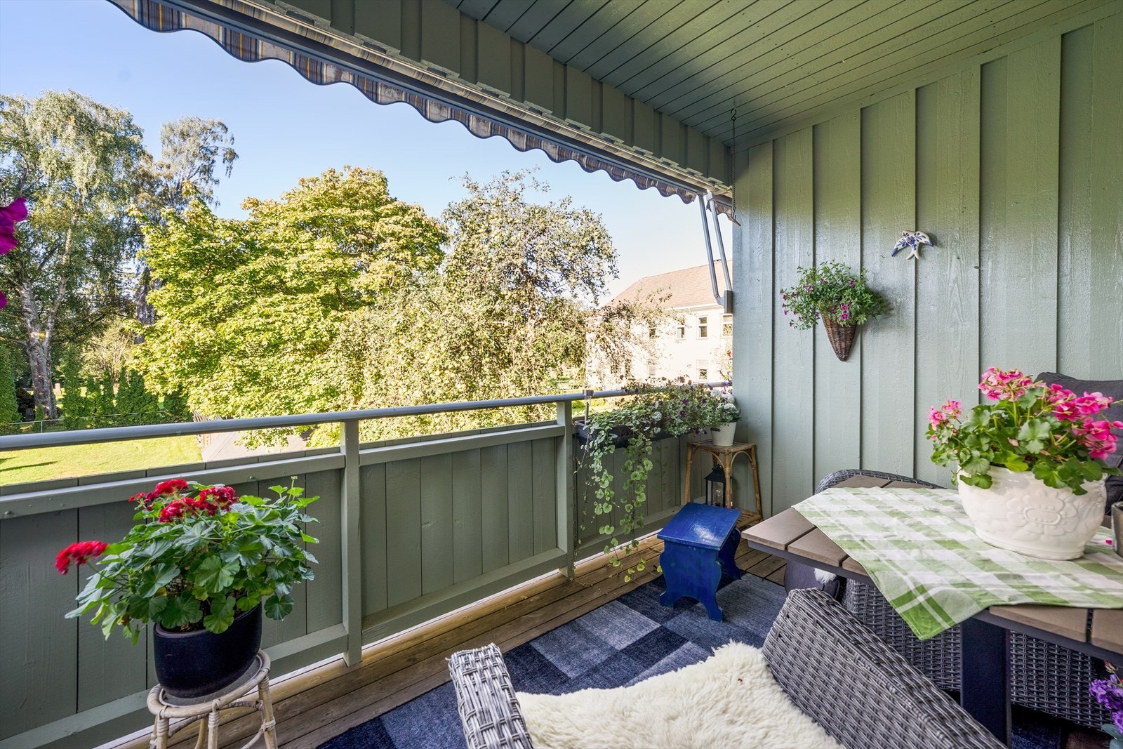 EiendomsMegler1 ved Hanne Holmberg presenterer Frederik Stangs gate 11! Galleribilde