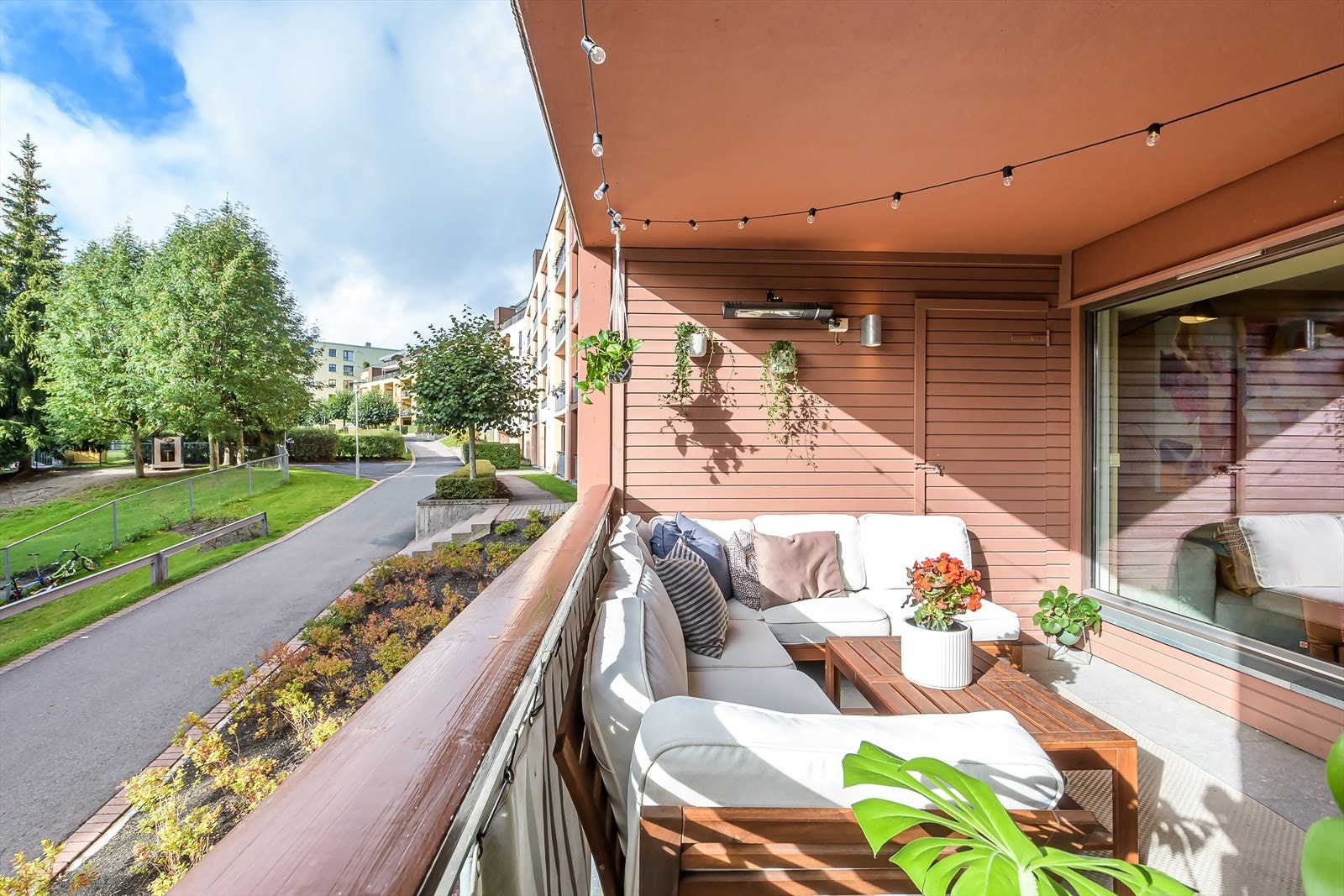 Lekker selveier med store, gode rom og kvaliteter som heisadkomst, stor balkong, garasjeplass og mye, mye mer Galleribilde