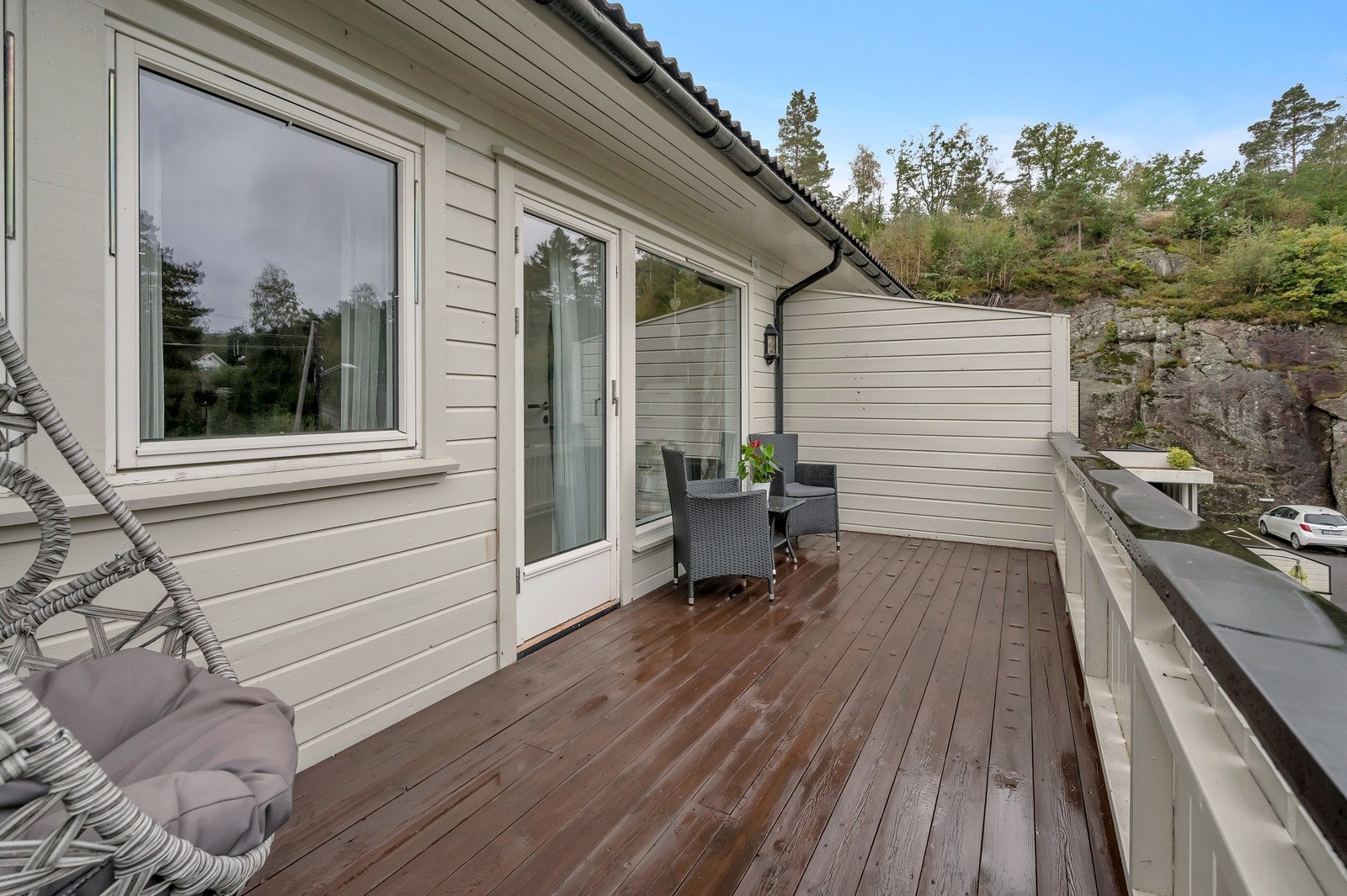 Plass til grill og utemøbler Galleribilde