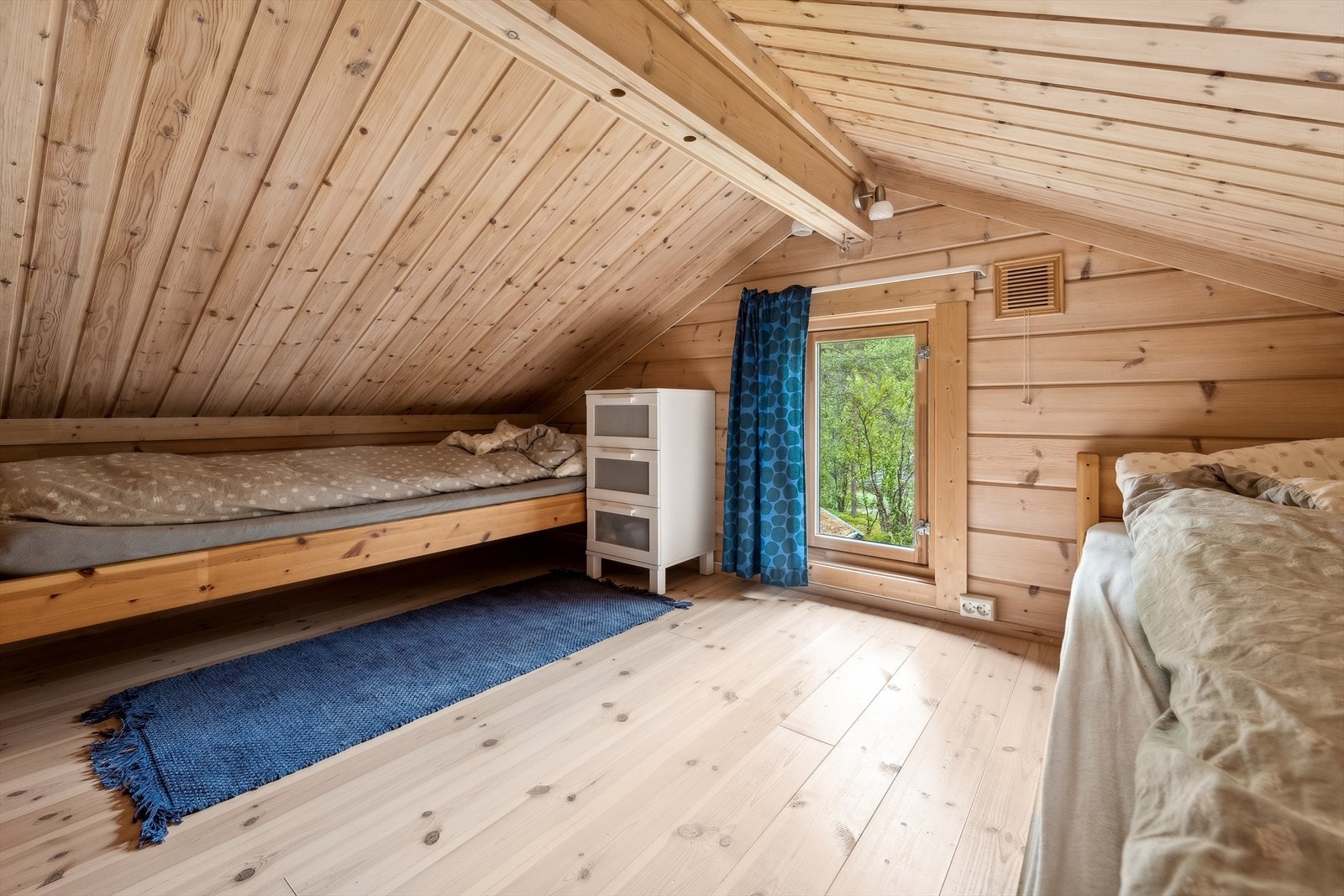 Hemsen. Galleribilde