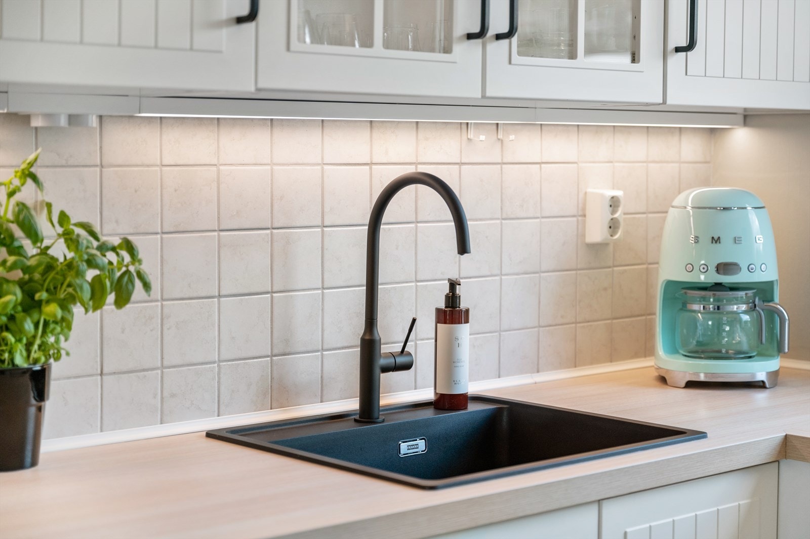 Helt ny vask og blandebatteri! Galleribilde