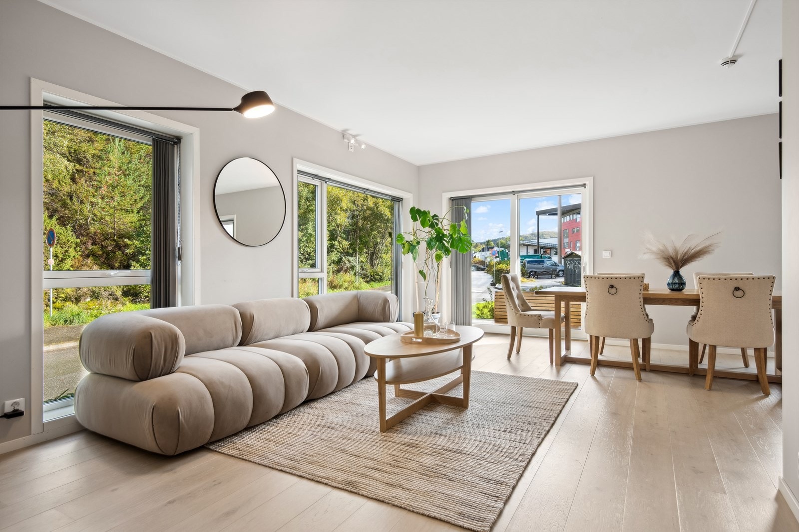 Louise Ervik v/ DnB Eiendom har gleden av å presentere Myrdalsvegen 44A! Galleribilde