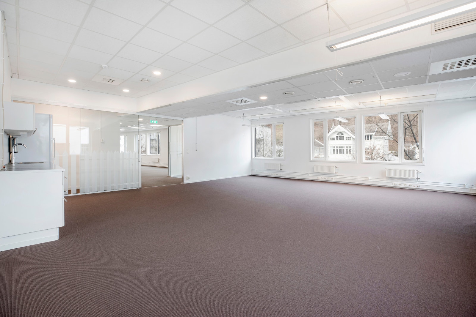 Sosial sone / spiseplass. Galleribilde
