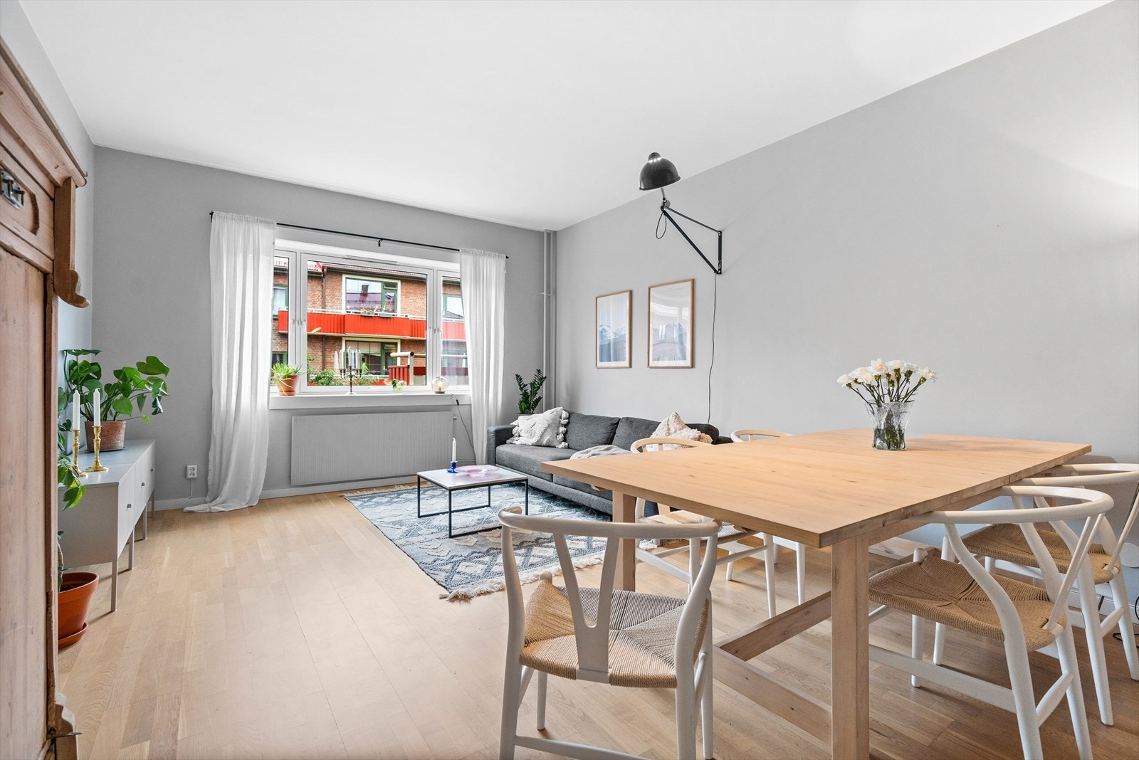 En stilren, lys og gjennomgående 2-roms med tilbaketrukket beliggenhet på Sagene Galleribilde