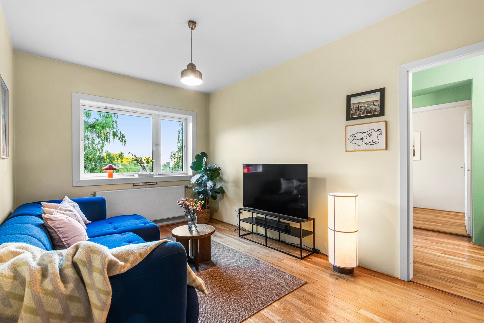 Borettslaget har avtale med Telia om TV- og internettløsning. Galleribilde