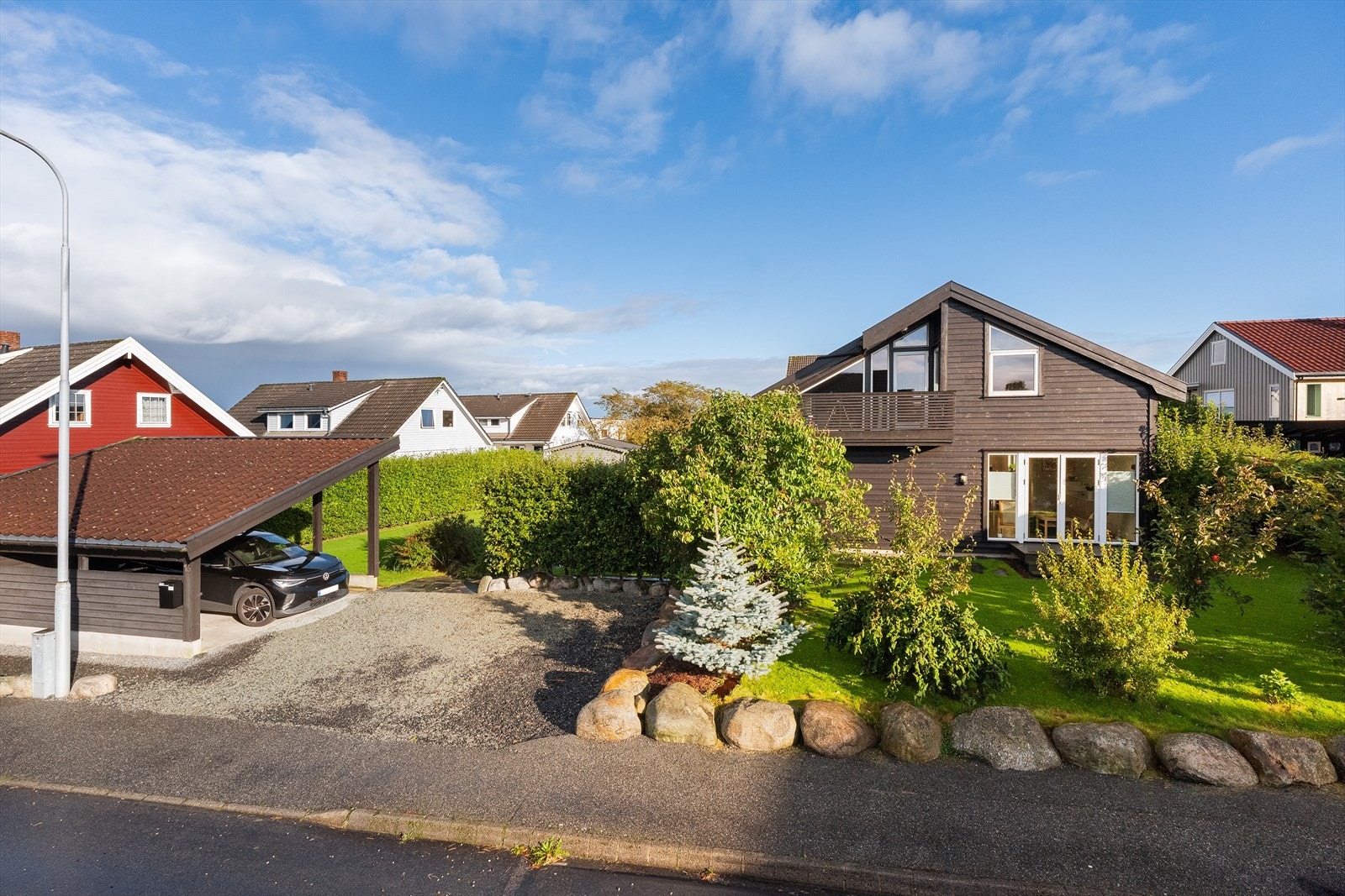Parkering i carport Galleribilde