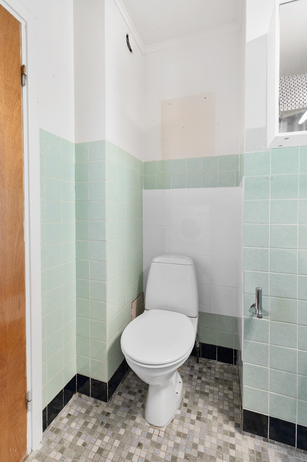 Bad i 1. etasje hybel. Galleribilde