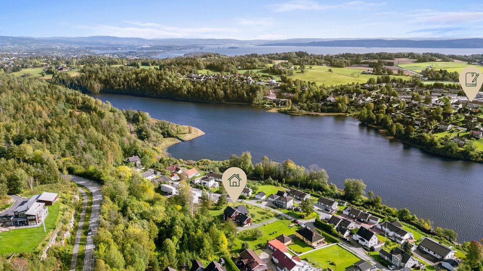 Eiendommen soner til Heggedal barneskole. Galleribilde