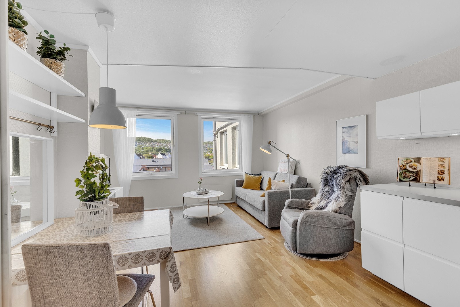 Velkommen til Sandgata 2 - Presentert av EIE Eiendomsmegling v/Geir Einar Moen! Galleribilde