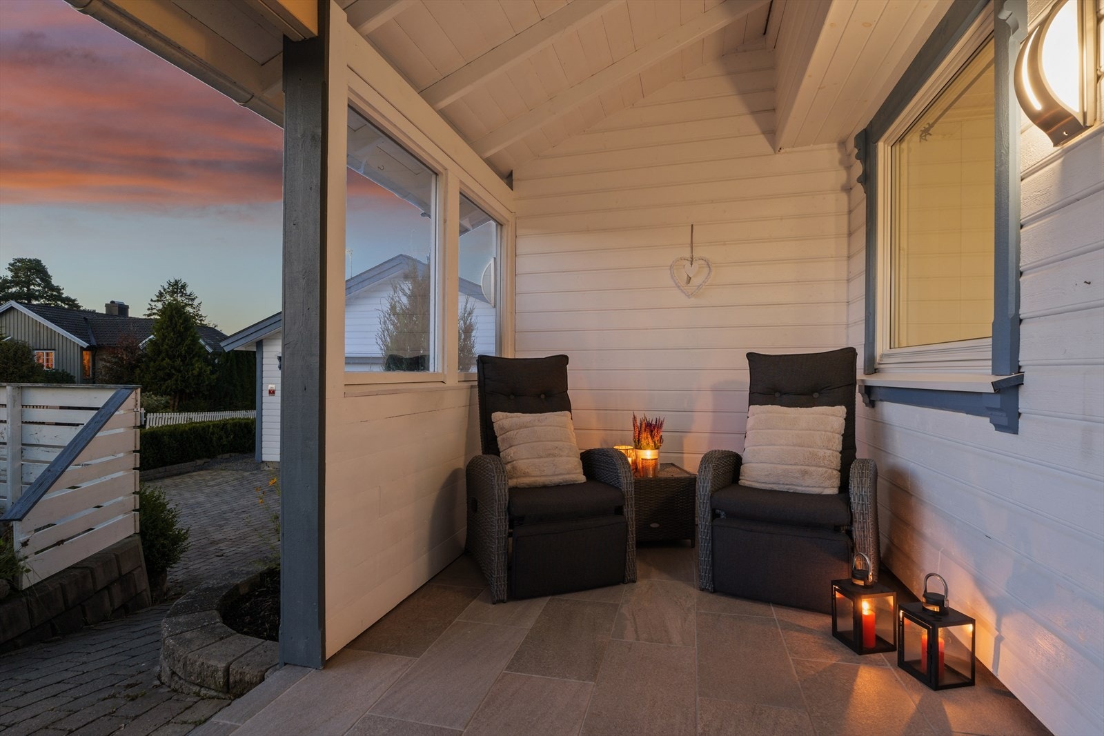 Herlig, overbygget veranda. Galleribilde