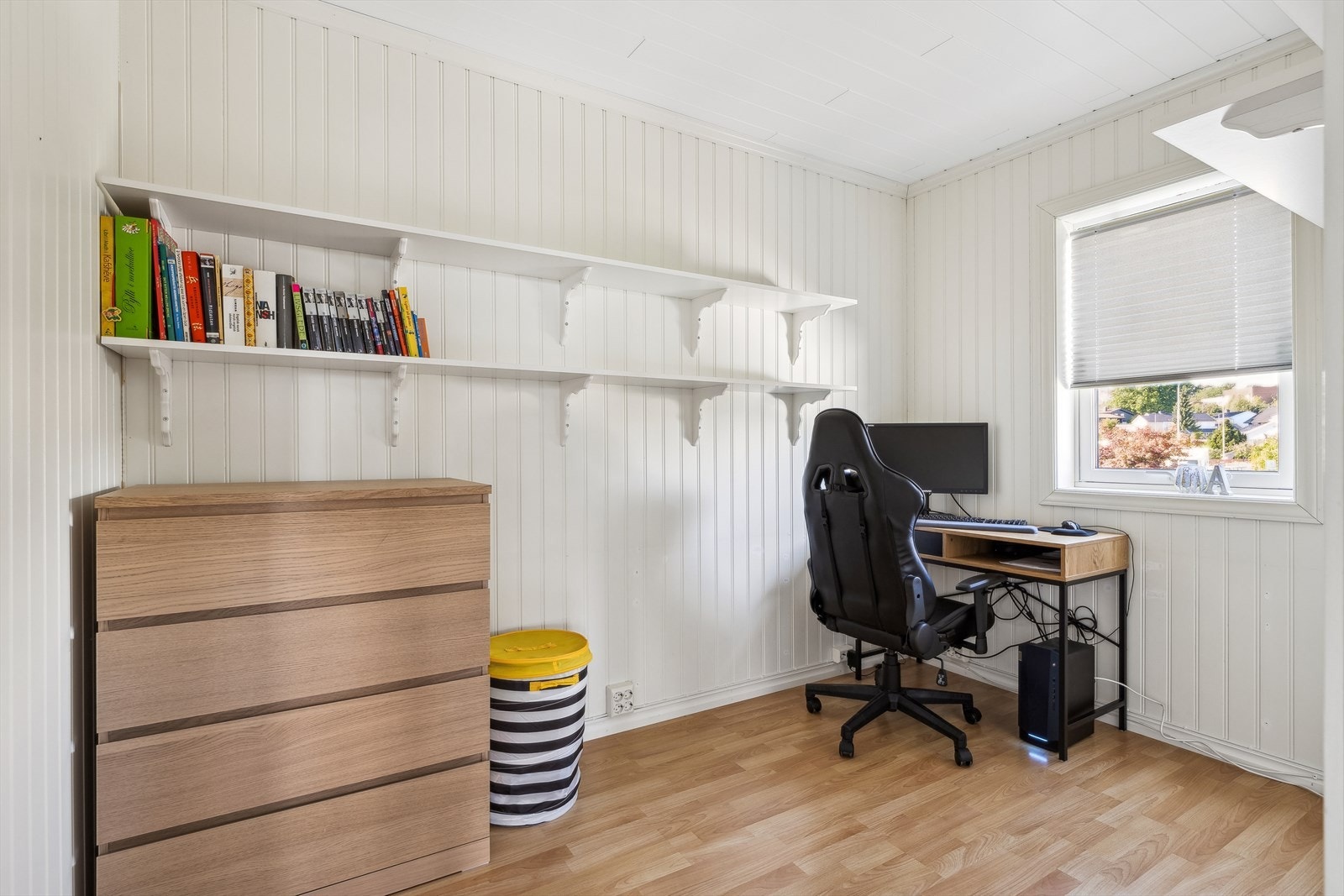 Kontor /soverom 5 Galleribilde