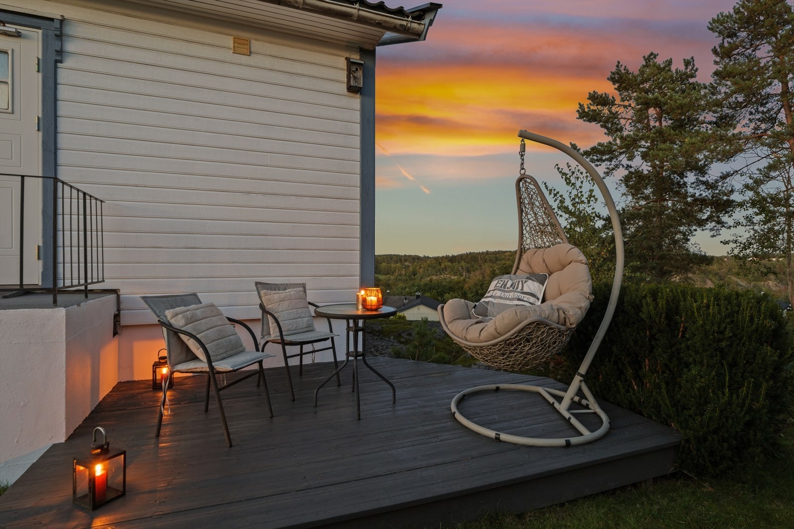 Eiendommen har flere fine uteplasser. Galleribilde