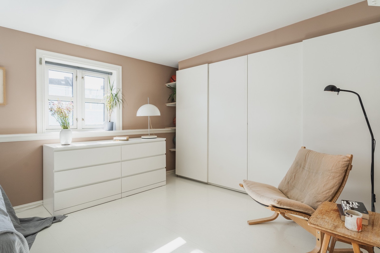 Det disponeres også kjeller- og loftsbod. Galleribilde