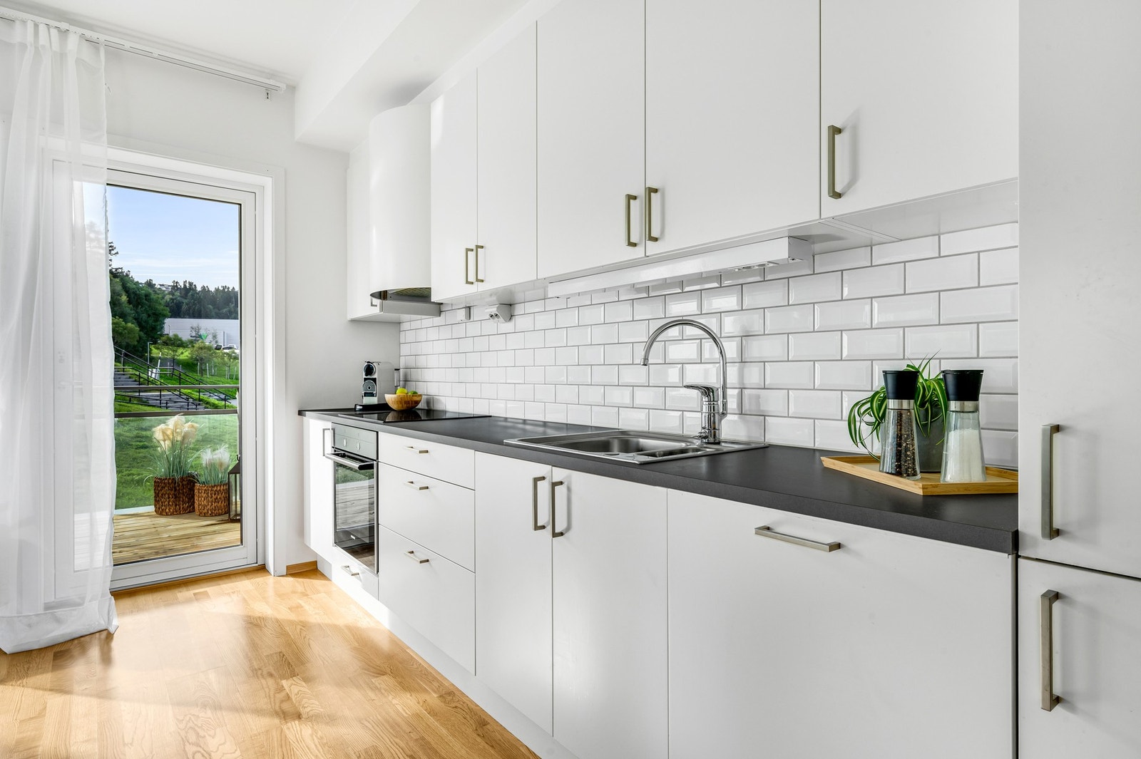 Takstmannen har gått igjennom hele leiligheten innvendig, og det er gitt TG0 og TG1 på alle punkter. Galleribilde