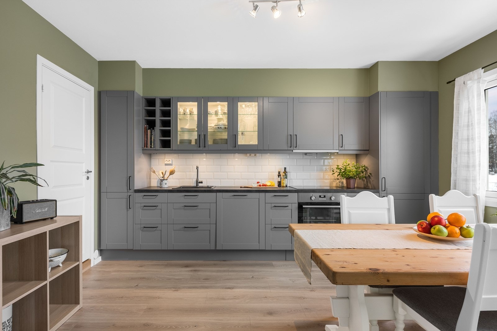 Pent kjøkken fra Epoq. Galleribilde